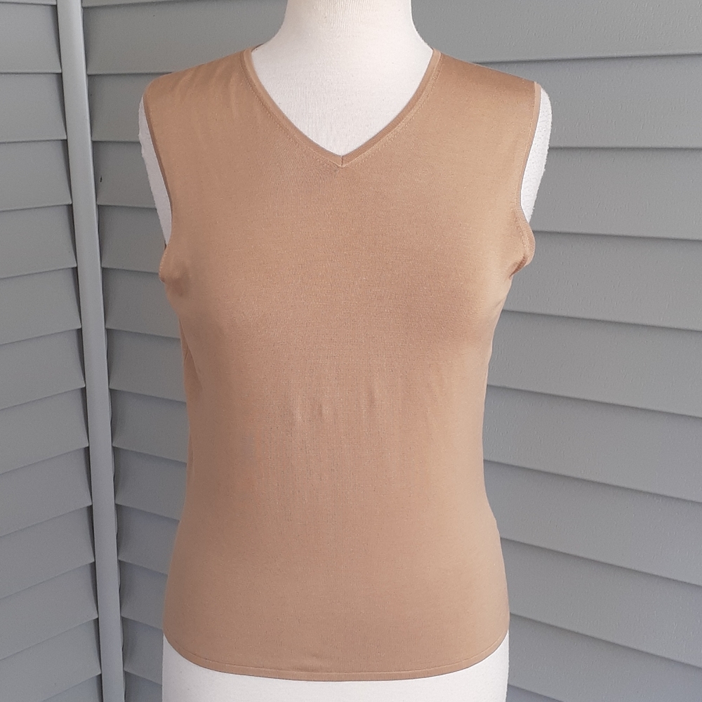 Gucci tan knit blouse vest vintage 90s